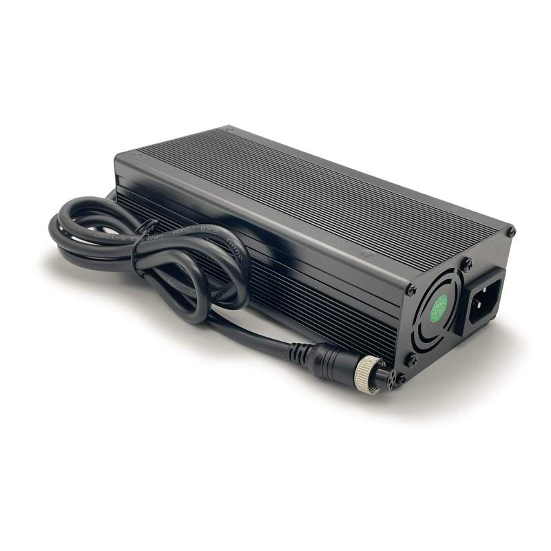 GREEN220.de  » 84V Ladegerät für Kingsong KS-S16 Einrad